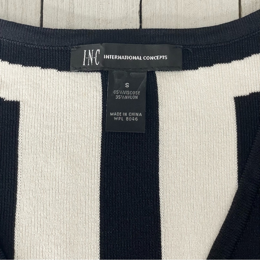 SOLD‼️ INC INTERNATIONAL CONCEPTS Long Sleeve V-Neck Mini Dress - Picture 4 of 6